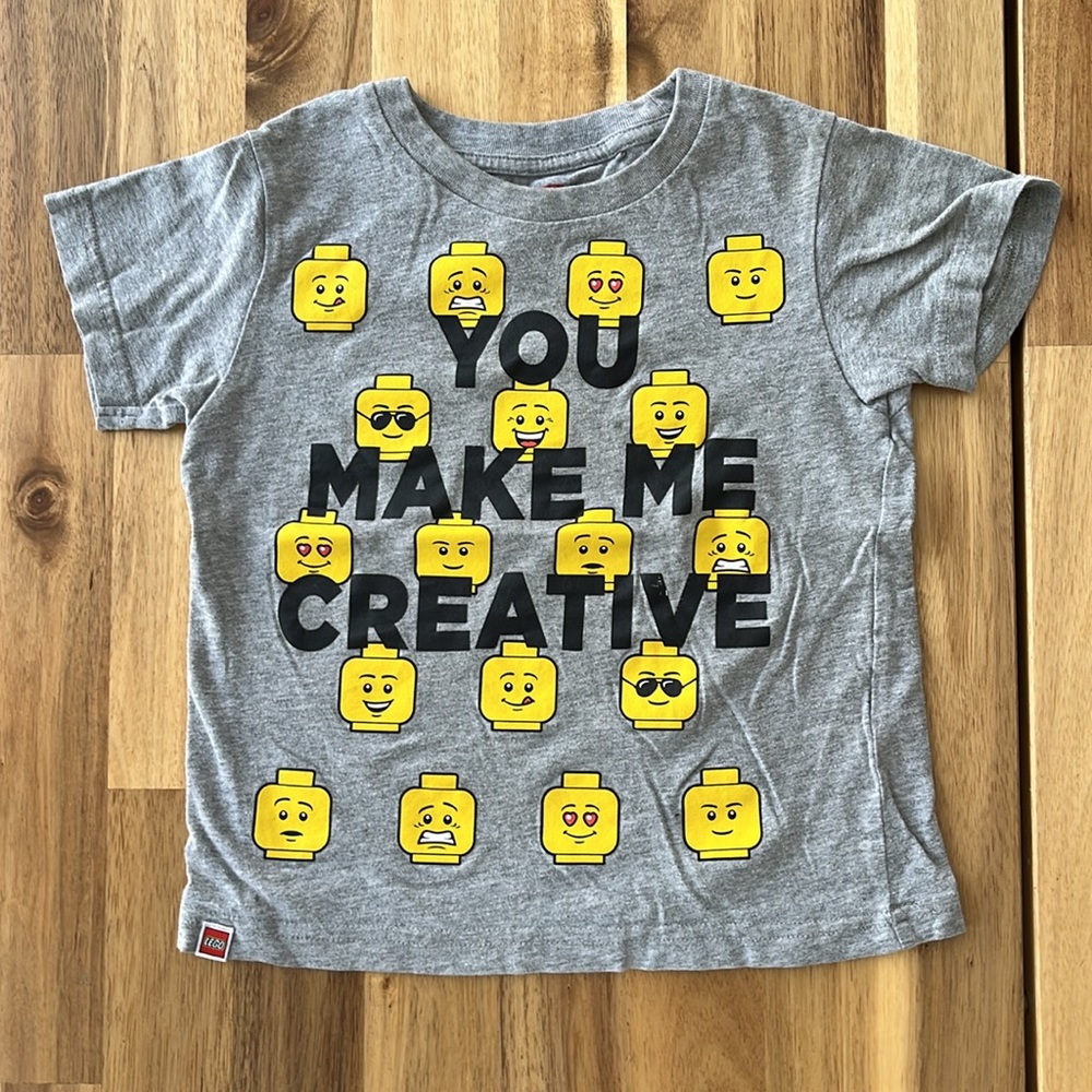 Two Uniqlo x LEGO Gray Kids Tees Bundle Set Unisex Special Edition Crossover - Picture 3 of 7